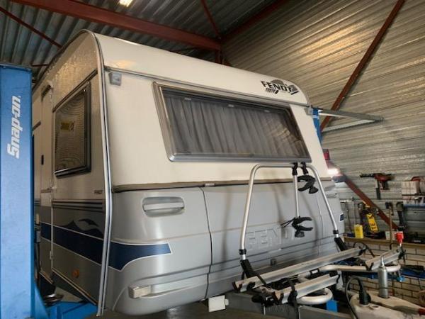 Vouwwagens Tentrailers & Caravans