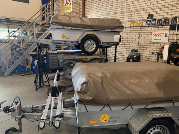 Vouwwagens Tentrailers & Caravans